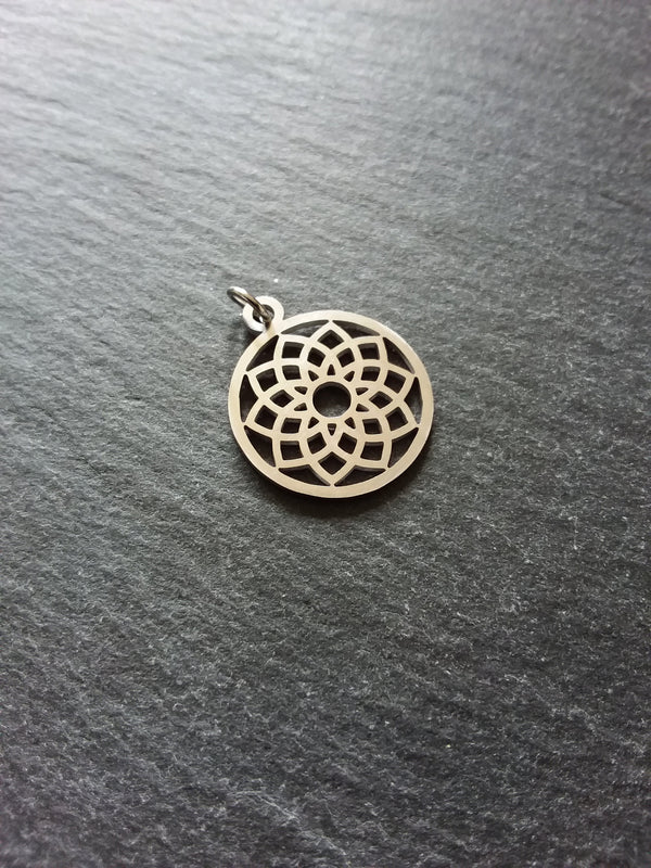 1 or 5 Stainless Steel Sahasrara Crown Chakra Lotus Flower Charms Flat 22x19mm
