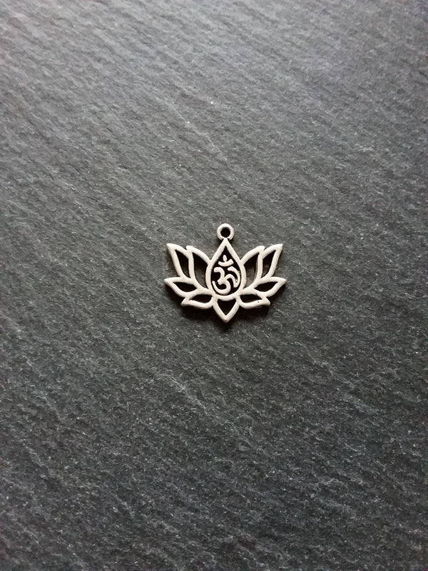 10 or 50 Lotus Flower with Ohm Charms Silver Tone Alloy 20x16mm