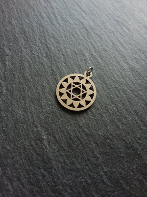 1 or 5 Stainless Steel Anahata Heart Chakra Star Charms Flat 22x19mm