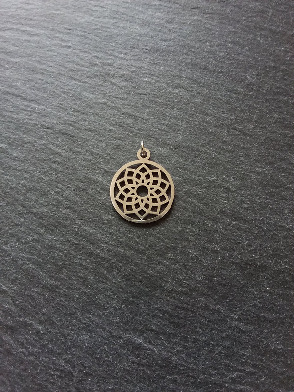 1 or 5 Stainless Steel Sahasrara Crown Chakra Lotus Flower Charms Flat 22x19mm