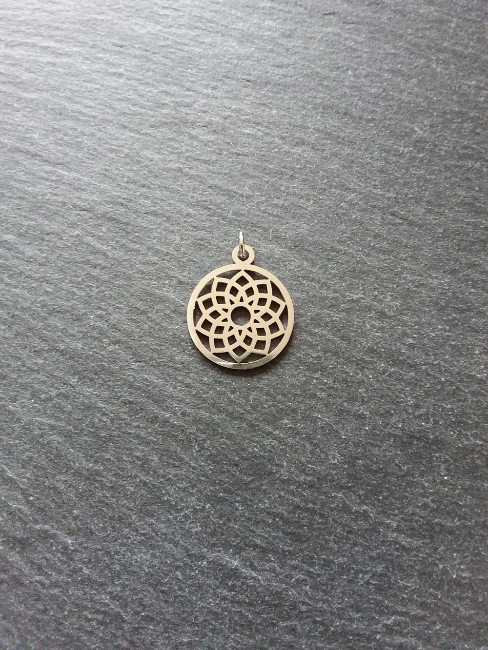 1 or 5 Stainless Steel Sahasrara Crown Chakra Lotus Flower Charms Flat 22x19mm