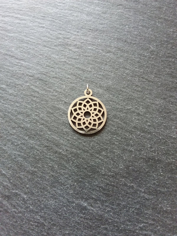 1 or 5 Stainless Steel Sahasrara Crown Chakra Lotus Flower Charms Flat 22x19mm