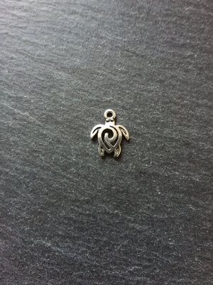 10 or 50 Little Turtle Charms Antique Silver Tone Tribal Swirl 16x12mm