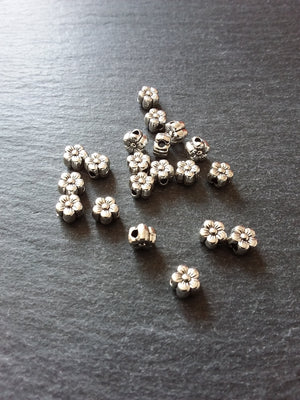 20 or 100 Flower Spacer Beads 6mm Antique Silver Tone Alloy 6x4mm Hole: 1.8mm