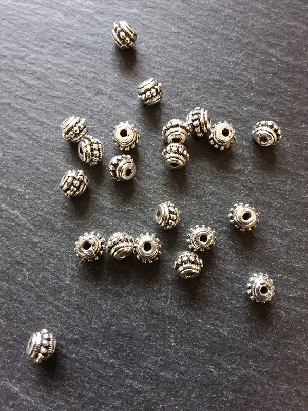 10 or 50 Bali Style Spacer Beads Antique Silver Tone 8x6mm Hole: 2.1mm