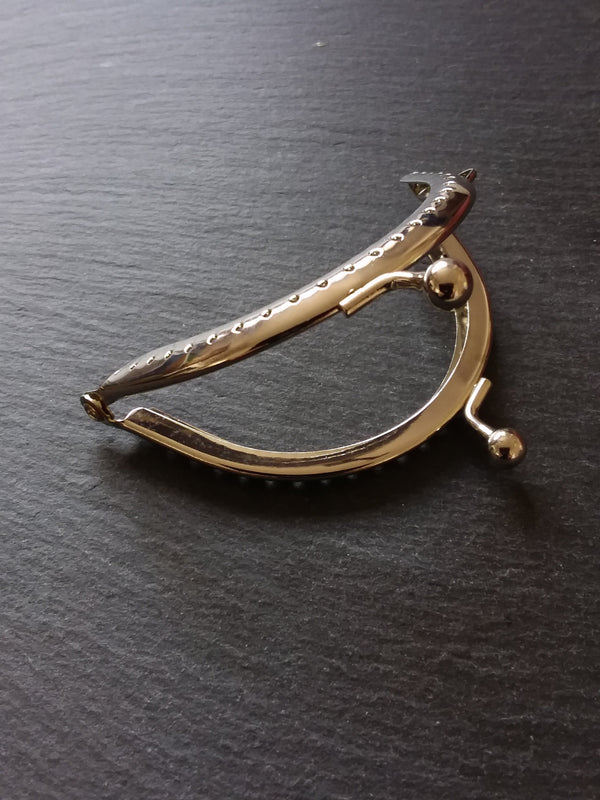 Plain Bright Silver 9cm Metal Arch Frame Kiss Clasp For Purse Bag (3 4/8 inch) - ContentedCatz