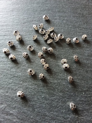 40 or 200 Bicone 5mm Antique Silver Tone Striped Spacer Beads 5x4mm. Hole: 1mm - ContentedCatz