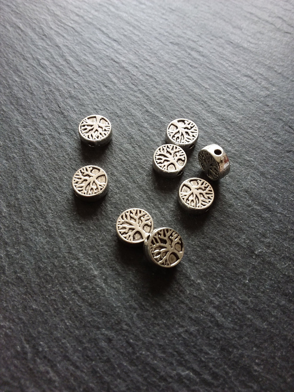 10 or 50 Tree Beads 9mm Antique Silver Tone Flat Round Coin Shaped 9x9x3.3mm