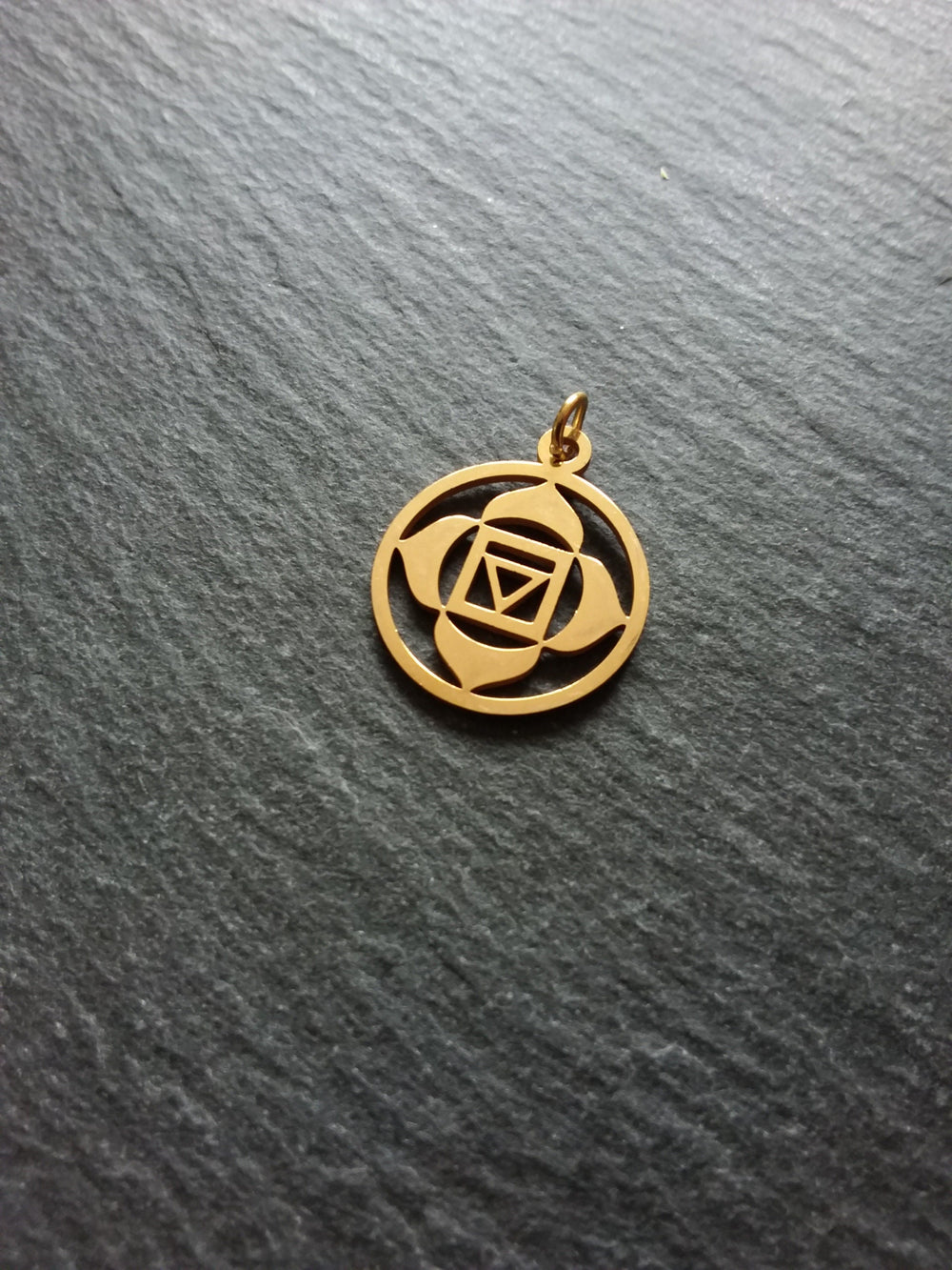 1 or 5 Golden Stainless Steel Muladhara Root Chakra Flower Charms Flat 22x19mm