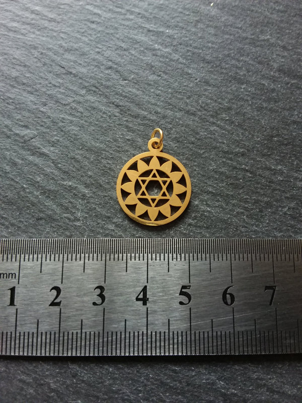 1 or 5 Gold Stainless Steel Anahata Heart Chakra Star Charms Flat 22x19mm