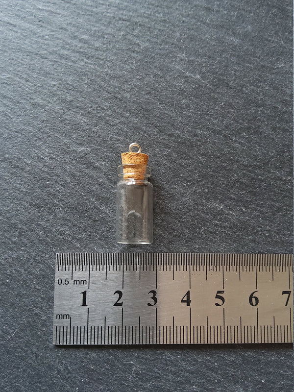 2 Little Glass Bottles 1ml Vials with Cork Stopper and Hook. Size 22x11mm