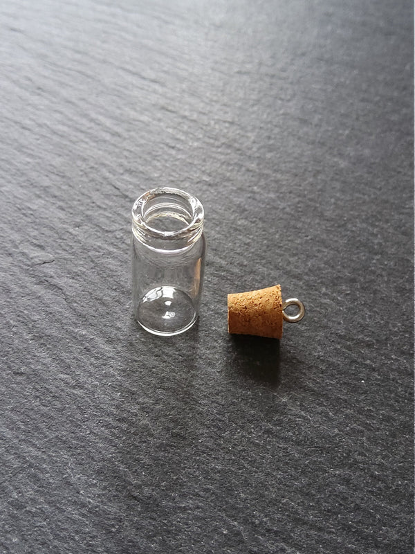 2 Little Glass Bottles 1ml Vials with Cork Stopper and Hook. Size 22x11mm