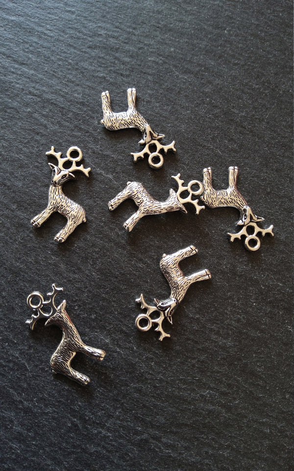 10 or 50 Reindeer Charms Antique Silver Tone Alloy 24x19x3.5mm