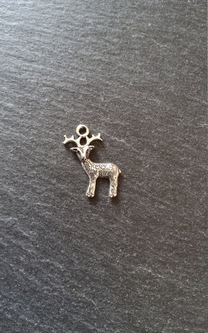 10 or 50 Reindeer Charms Antique Silver Tone Alloy 24x19x3.5mm