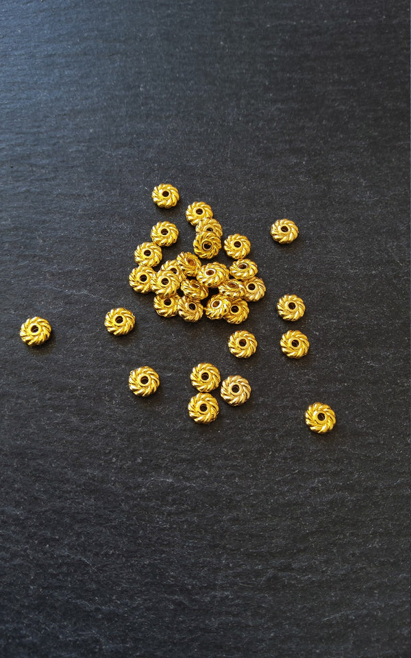 40 or 200 Spacer Beads 6mm Flat Round Gold Plated 6x1.8mm