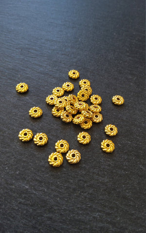 40 or 200 Spacer Beads 6mm Flat Round Gold Plated 6x1.8mm