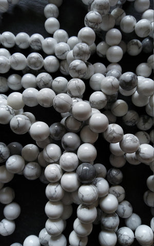 8.5mm Natural White Howlite Round Polished Undyed Beads Full 15.7 inch Strand (HW8-4)