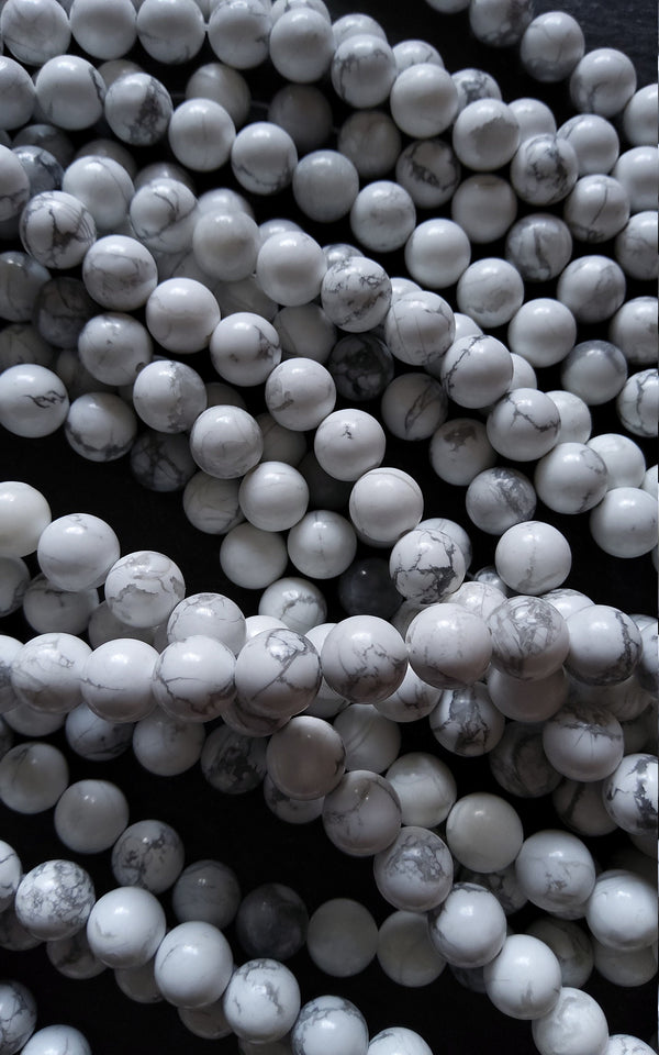 8.5mm Natural White Howlite Round Polished Undyed Beads Full 15.7 inch Strand (HW8-4)