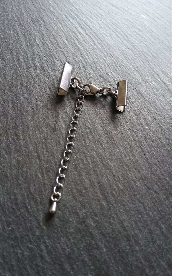 4 or 20 Stainless Steel Crimp End Sets for 16mm (5/8 inch) Wide Chokers With Extender Chain