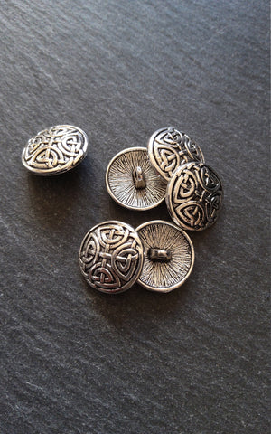 6 or 30 Celtic Knot Silver Tone Metal Buttons 17mm (5/8") Fasteners