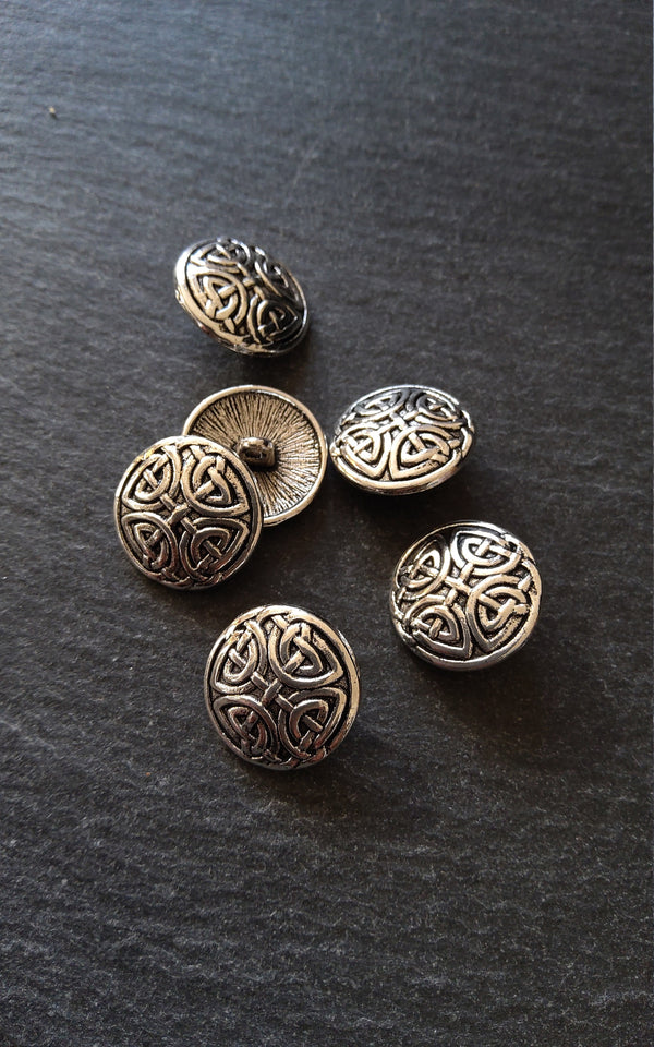 6 or 30 Celtic Knot Silver Tone Metal Buttons 17mm (5/8") Fasteners