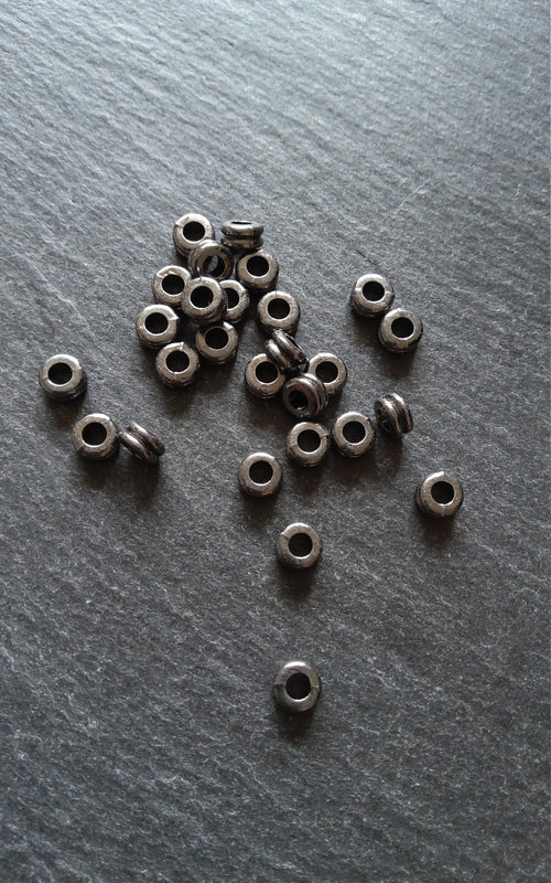 40 or 200 Gunmetal 6mm Flattened Round Macaron Spacer Beads 6x3mm Hole: 2mm