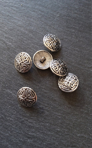 6 or 30 Celtic Knot Silver Tone Metal Buttons 17mm (5/8") Fasteners