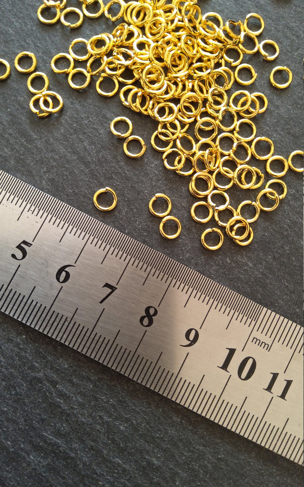 200 or 1000 Bright Gold Plated 5mm Jump Rings Strong 0.9mm (20 Gauge)