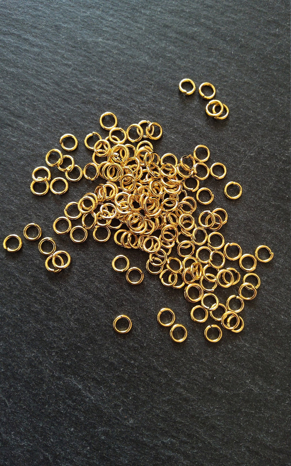 200 or 1000 Bright Gold Plated 5mm Jump Rings Strong 0.9mm (20 Gauge)
