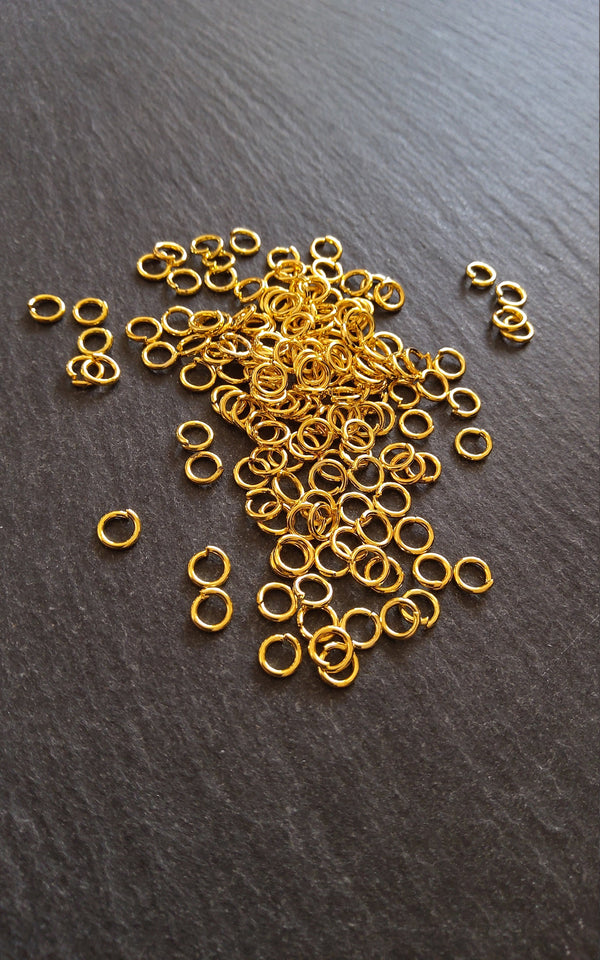 200 or 1000 Bright Gold Plated 5mm Jump Rings Strong 0.9mm (20 Gauge)