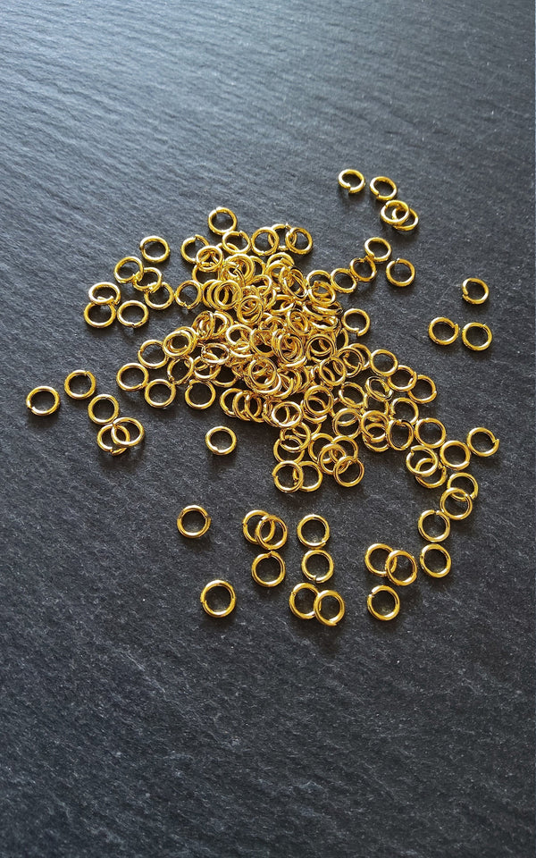 200 or 1000 Bright Gold Plated 5mm Jump Rings Strong 0.9mm (20 Gauge)