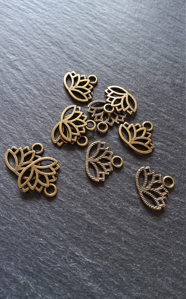 20 or 100 Antique Bronze Tone 17x15mm Tone Lotus Flower Charms