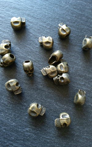 8 or 40 Antique Bronze Tone 12mm 3D Skull Beads 12x8x10mm Vertical 3.5mm Hole