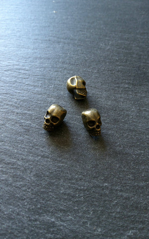 8 or 40 Antique Bronze Tone 12mm 3D Skull Beads 12x8x10mm Vertical 3.5mm Hole
