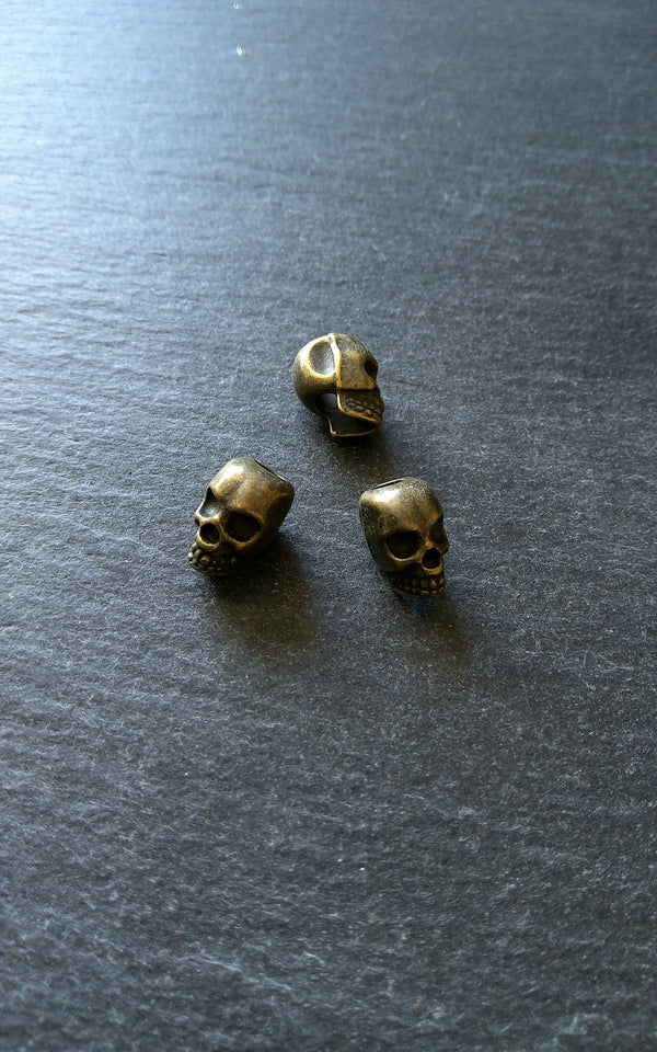 8 or 40 Antique Bronze Tone 12mm 3D Skull Beads 12x8x10mm Vertical 3.5mm Hole