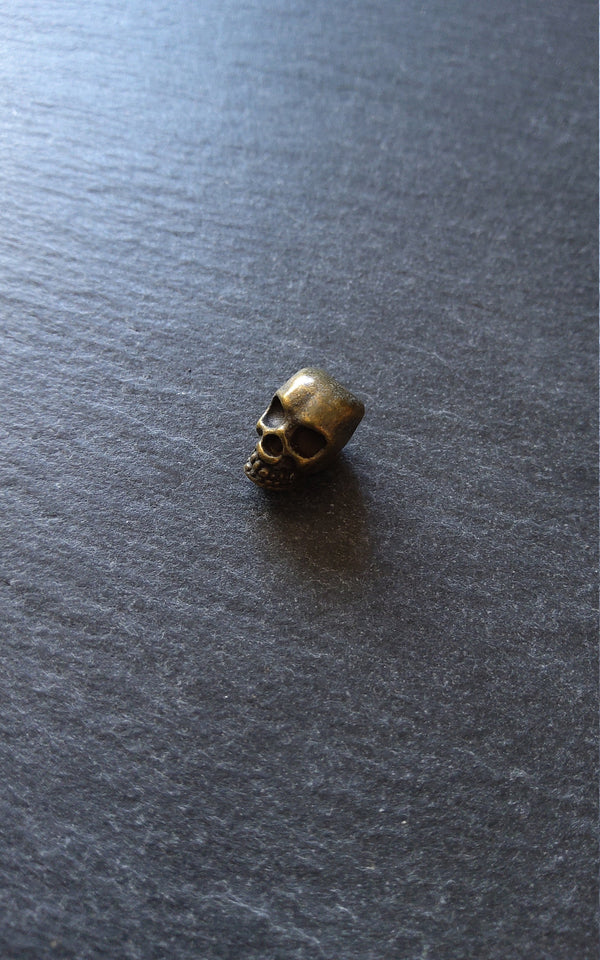 8 or 40 Antique Bronze Tone 12mm 3D Skull Beads 12x8x10mm Vertical 3.5mm Hole