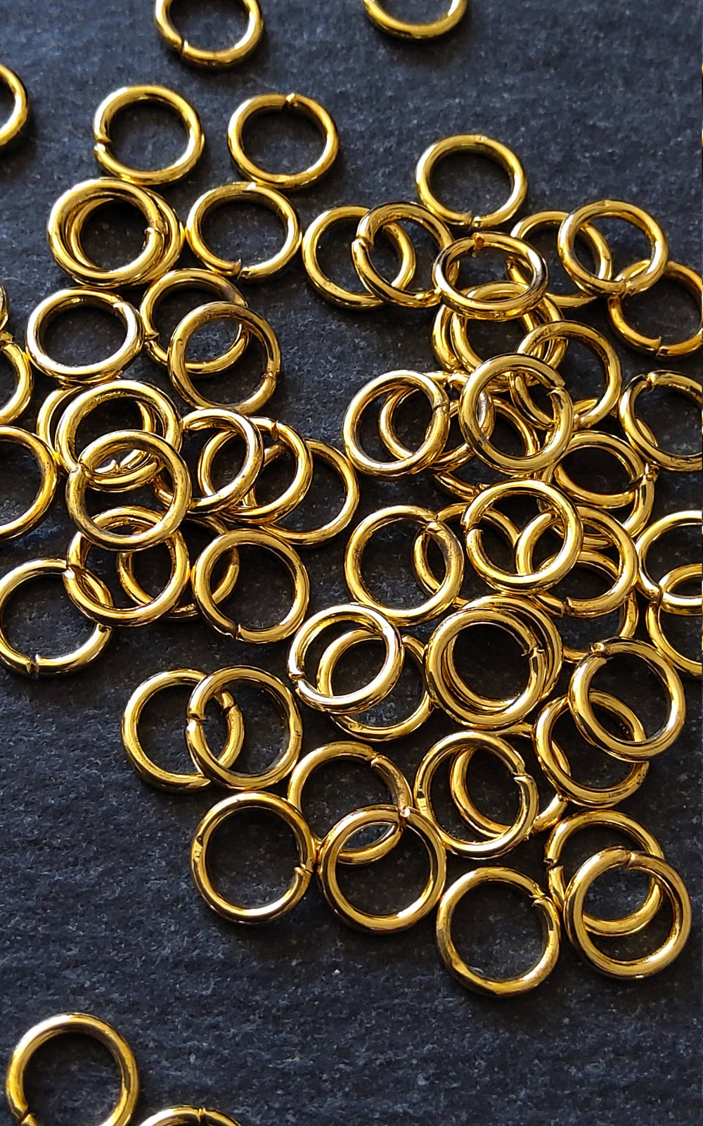 200 or 1000 Gold Plated 6mm Diameter 1mm Metal Alloy Jump Rings Strong 18 Gauge