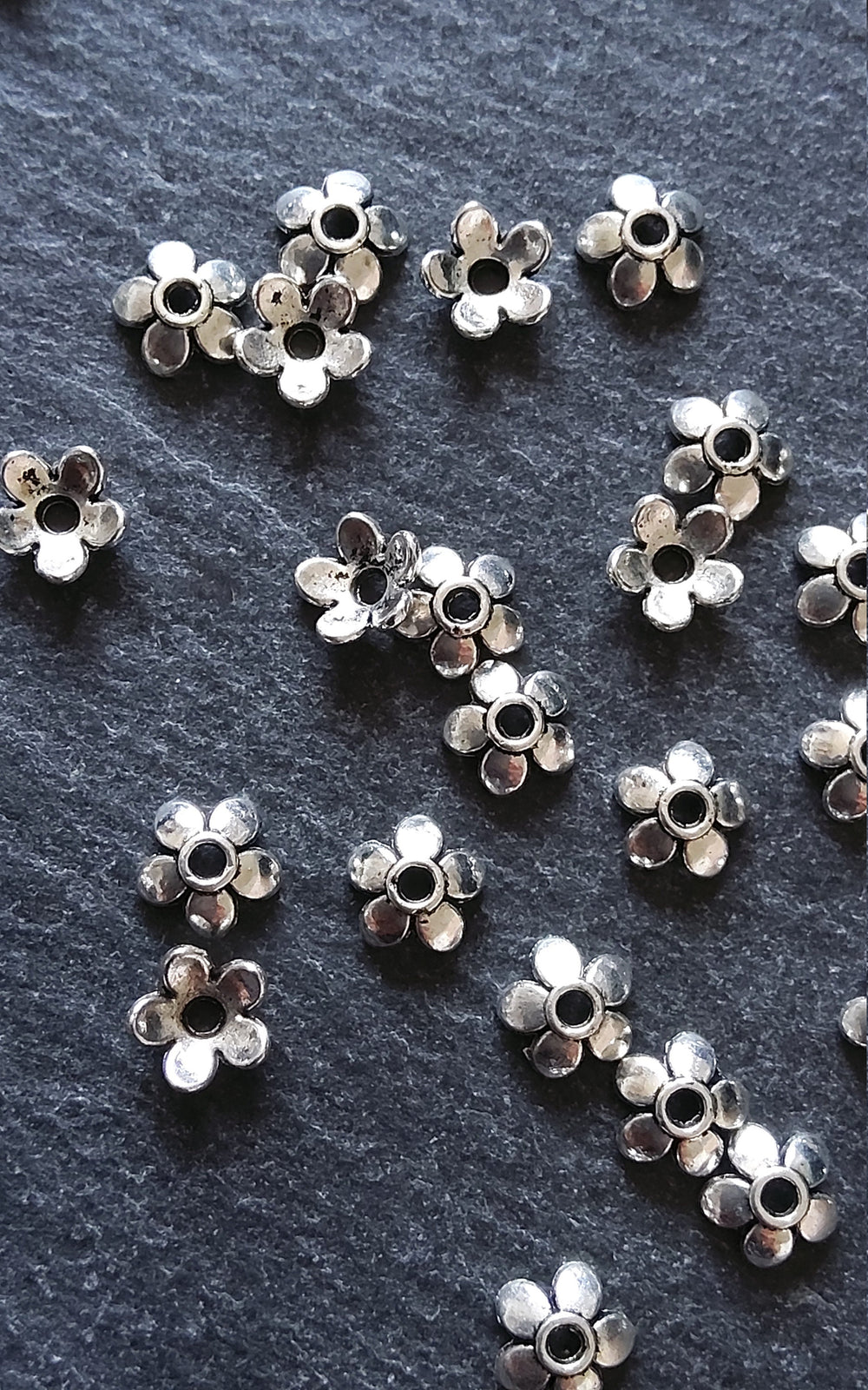 100 or 400 Flower Bead Caps 6mm Antique Silver Tone