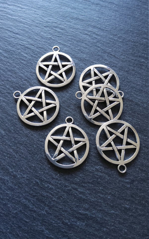 6 or 30 Pentagram Pendants Antique Silver Tone 29x25mm. Nickel FREE - ContentedCatz