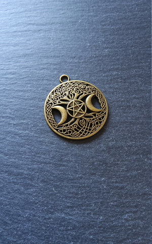 4 or 20 Round Triple Moon Pentagram Charms Antique Bronze Tone Alloy 34x39mm