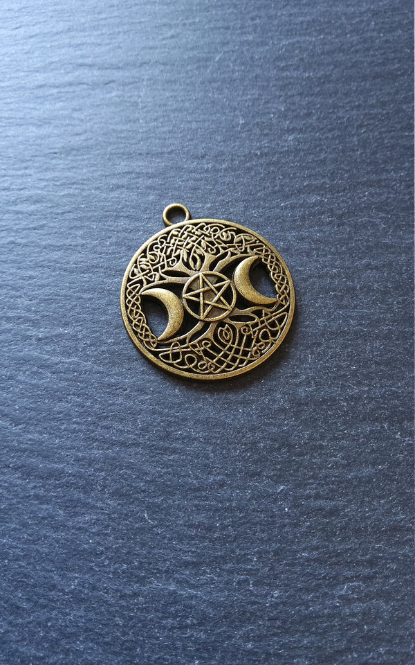 4 or 20 Round Triple Moon Pentagram Charms Antique Bronze Tone Alloy 34x39mm