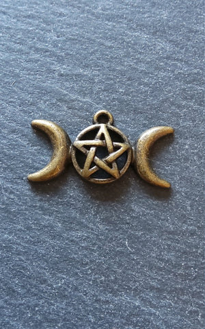 8 or 40 Triple Moon Pentagram Pendant Charms Antique Bronze Tone 30x16x4mm