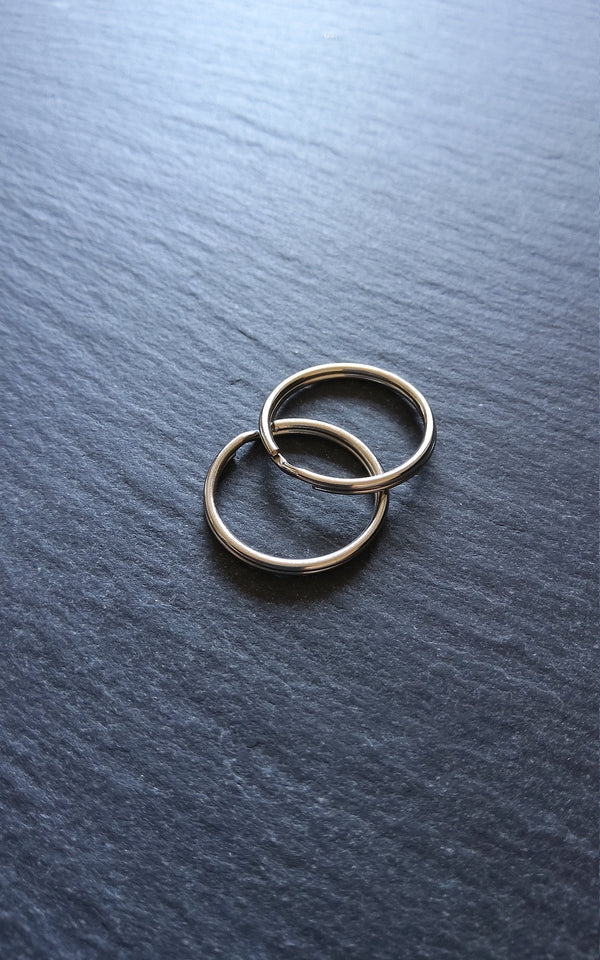 50 Round 20mm, 24mm or 25mm Silver Tone Split Rings for Keyrings