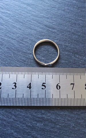50 Round 20mm, 24mm or 25mm Silver Tone Split Rings for Keyrings