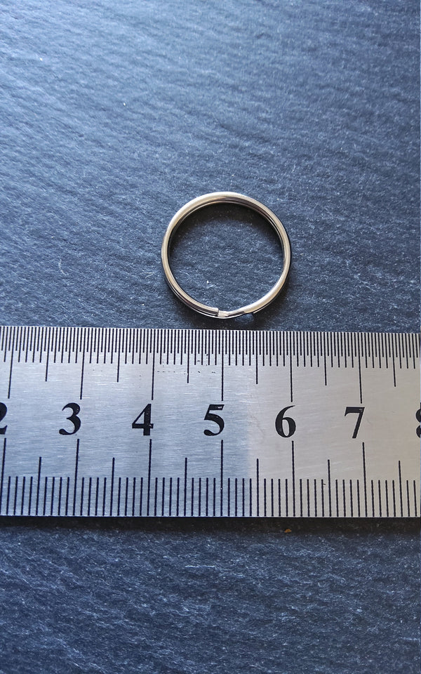 50 Round 20mm, 24mm or 25mm Silver Tone Split Rings for Keyrings
