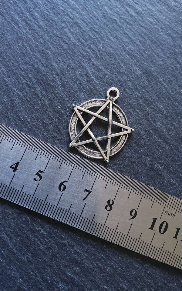 6 or 30 Pentagram Pendants Antique Silver Alloy 31x28mm