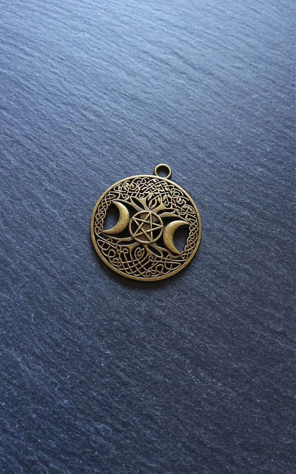 4 or 20 Round Triple Moon Pentagram Charms Antique Bronze Tone Alloy 34x39mm