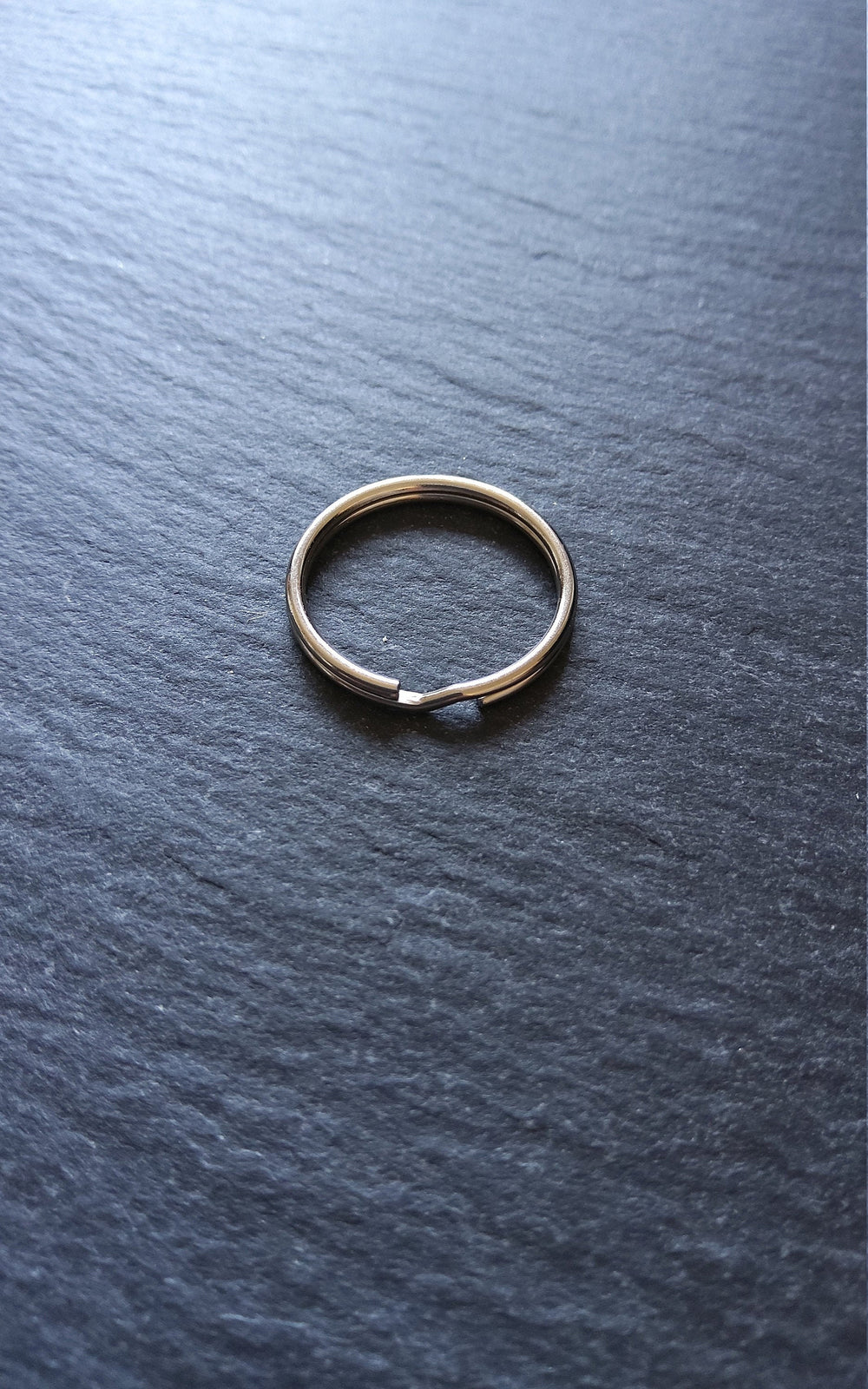 50 Round 20mm, 24mm or 25mm Silver Tone Split Rings for Keyrings