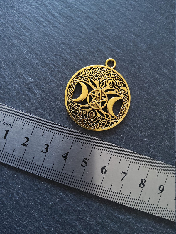 4 or 20 Round Triple Moon Pentagram Charms Antique Gold Alloy 34x39mm