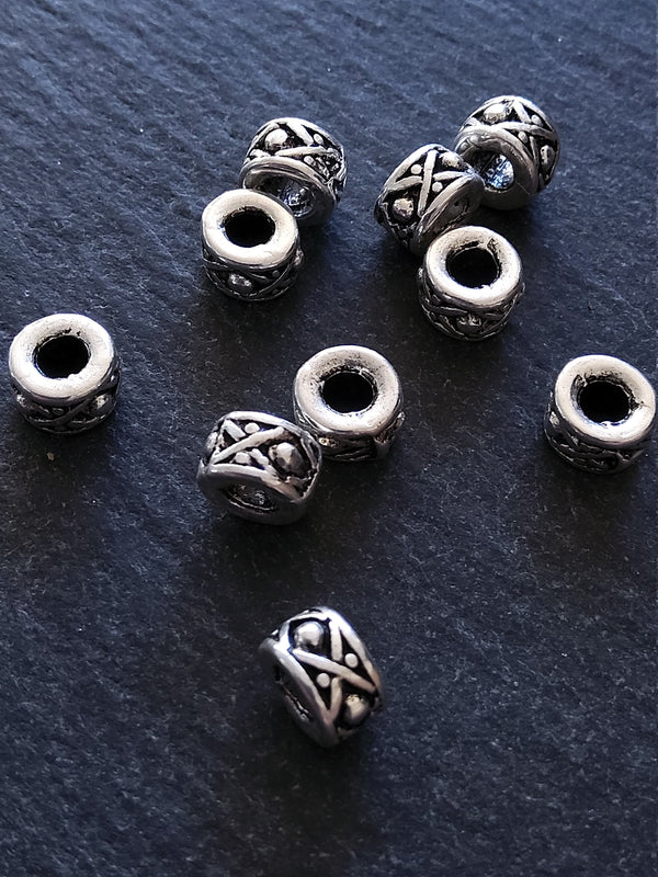 8 or 40 Antique Silver Tone 7mm Round Patterned Drum Spacer Beads 7x4.6mm Hole: 3.2mm
